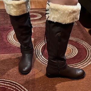 Flat Brown Boots Size 8W